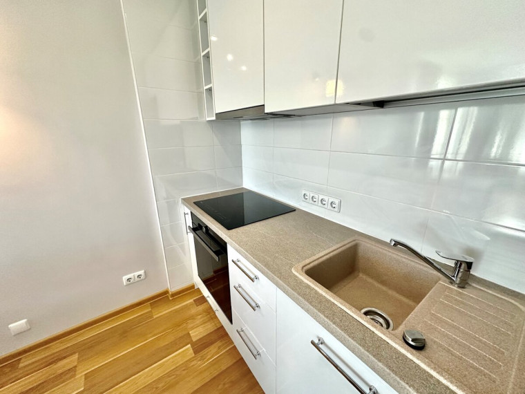 Nuomojamas butas Kernavės g., Šnipiškės, Vilniaus m., Vilniaus m. sav., 55 m2 ploto, 2 kambariai 3