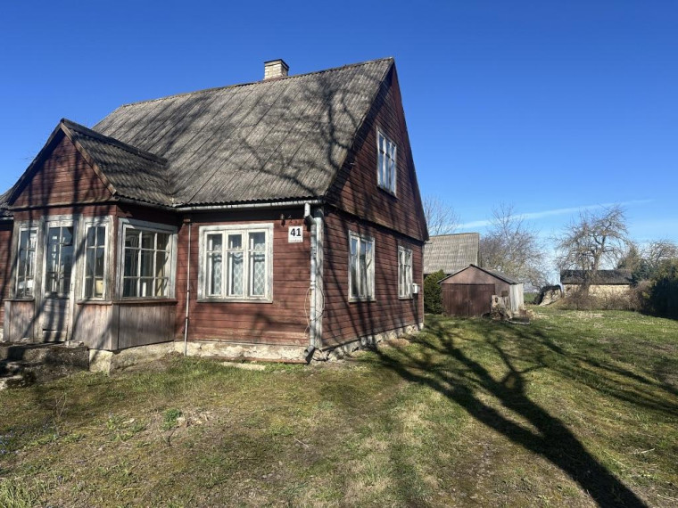 Parduodamas namas Vartyčios g., Pavartyčių k., Radviliškio r. sav., 71.90 m² ploto 4 kambariai 2