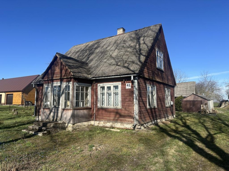 Parduodamas namas Vartyčios g., Pavartyčių k., Radviliškio r. sav., 71.90 m² ploto 4 kambariai 3