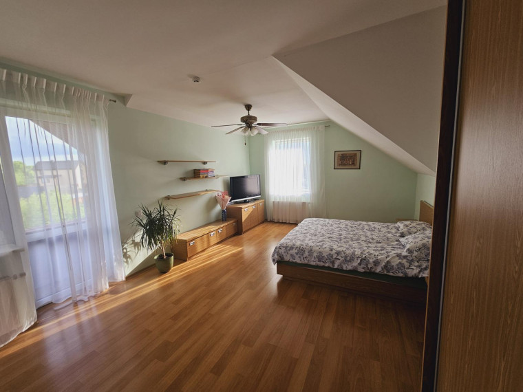 Parduodamas namas Druskininkų g., Alytaus k., Alytaus r. sav., 248 m² ploto 5 kambariai 12