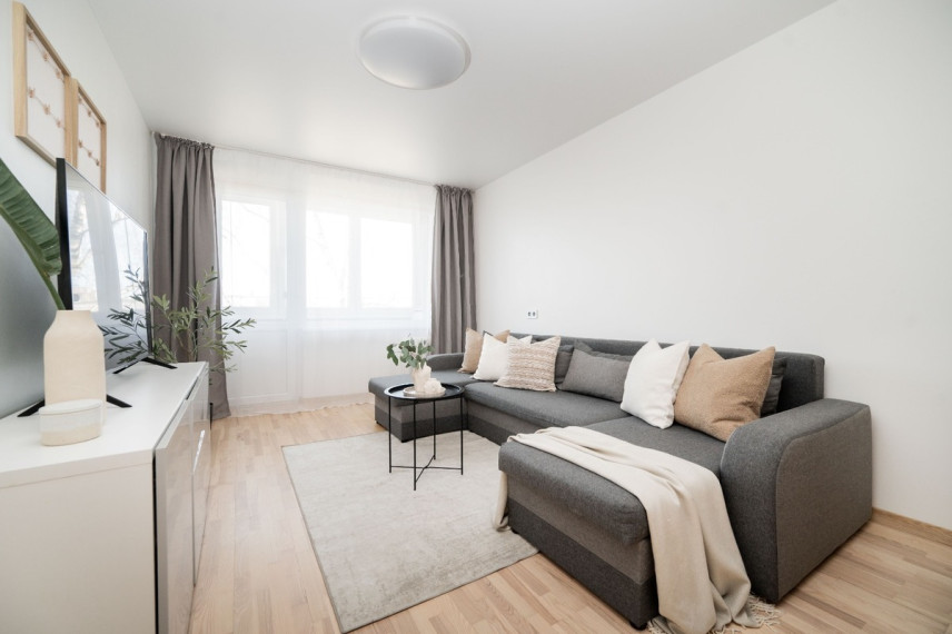 Parduodamas butas Tujų g., Viršuliškės, Vilniaus m., Vilniaus m. sav., 46.97 m2 ploto, 2 kambariai 1