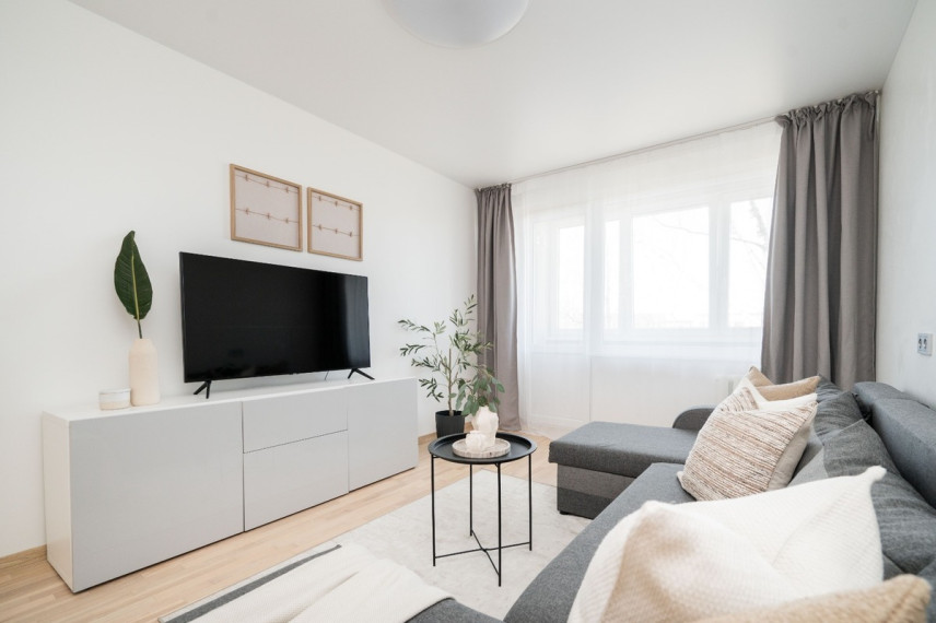 Parduodamas butas Tujų g., Viršuliškės, Vilniaus m., Vilniaus m. sav., 46.97 m2 ploto, 2 kambariai 2