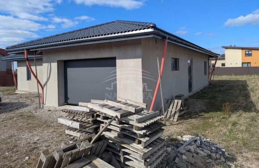Parduodamas namas Budrikų k., Klaipėdos r. sav., 185 m2 ploto, 1 aukštai 3