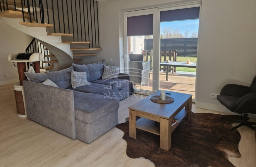 Parduodamas namas Šlapšilės k., Klaipėdos r. sav., 173 m2 ploto, 2 aukštai 2