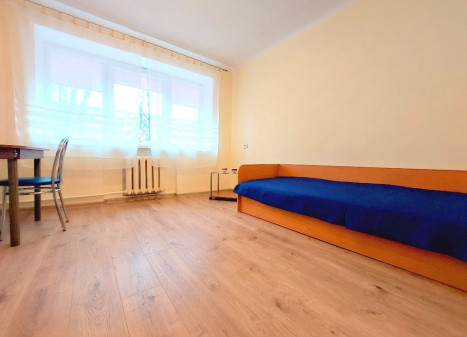 Parduodamas butas Baršausko, Kauno m., Kauno m. sav., 17 m2 ploto, 1 kambariai