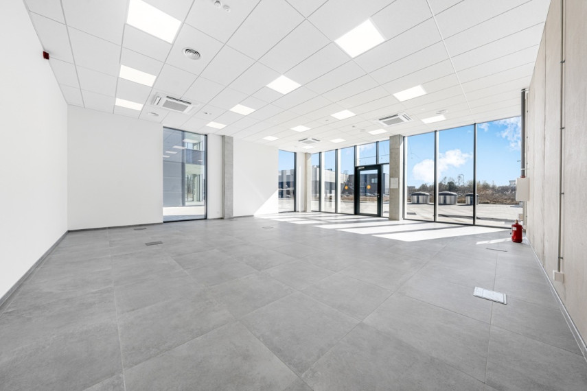 Nuomojamos administracinės, paslaugų, prekybos, sandėliavimo patalpos Sedulų g., Bukiškio k., Vilniaus r. sav., 342.04 m2 ploto 1