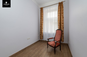Parduodamas butas D. Poškos g., Centre, Kaune, 79.91 kv.m ploto 30