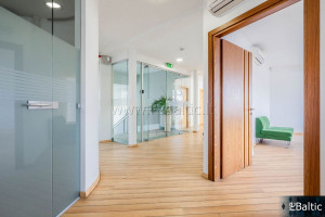 Nuomojamos administracinės patalpos Barboros Radvilaitės g., Senamiestis, Vilniaus m., Vilniaus m. sav., 104 m2 ploto 2