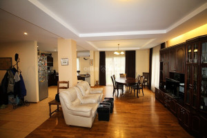 Parduodamas namas Vilniaus g., Centras, Šiaulių m., Šiaulių m. sav., 176 m2 ploto, 2 aukštai 3