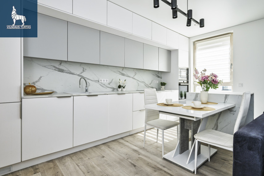 Parduodamas butas Žaibo g., Lazdynėliai, Vilniaus m., Vilniaus m. sav., 62 m2 ploto, 3 kambariai 4
