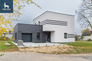 Parduodamas namas Kelmijos Sodų 85-oji g., Salininkai, Vilniaus m., Vilniaus m. sav., 157.44 m2 ploto, 2 aukštai 14