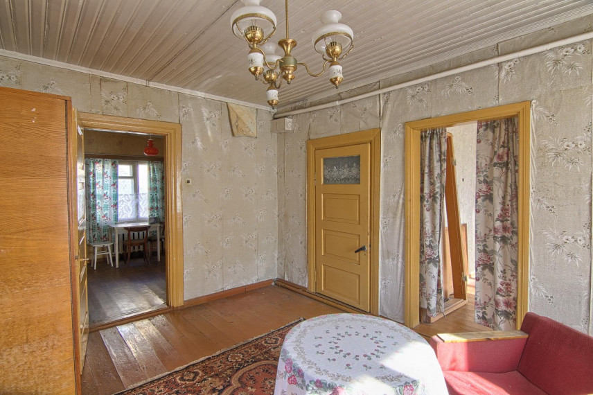 Parduodamas namas Kaštonų g., Kuršėnų m., Šiaulių r. sav., 77.75 m² ploto 3 kambariai 4