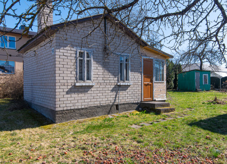 Parduodamas žemės sklypas su sodo namu Paeglinės Sodų 7-oji g., Naujojoje Vilnioje, Vilniuje