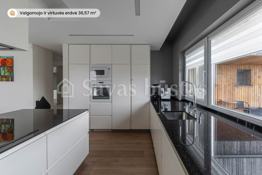 Parduodamas namas Pievų g., Raizgių k., Šiaulių r. sav., 277.13 m2 ploto, 2 aukštai 11