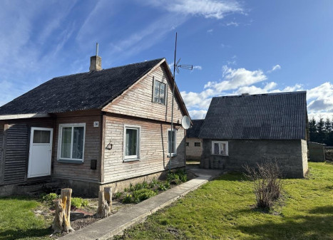 Parduodamas namas Lazdynų Pelėdos g., Tryškių mstl., Telšių r. sav., 52.61 m² ploto 2 kambariai