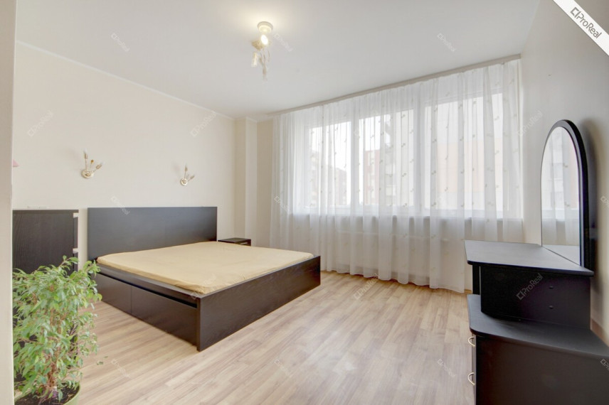 Nuomojamas butas Perkūnkiemio g., Pašilaičiai, Vilniaus m., Vilniaus m. sav., 72.7 m2 ploto, 3 kambariai 6