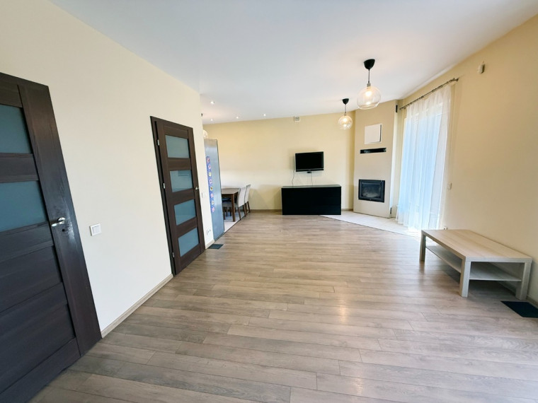 Parduodamas namas Laurų g., Seniavos k., Kauno r. sav., 79 m2 ploto, 2 aukštai 4