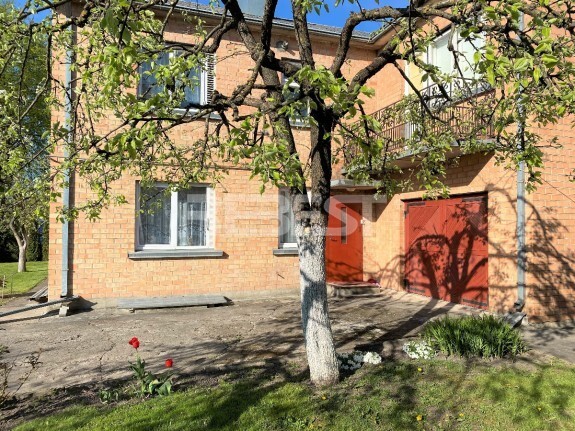 Parduodamas namas Ragainės g., Žaliūkiai, Šiaulių m., Šiaulių m. sav., 258 m2 ploto, 2 aukštai 2