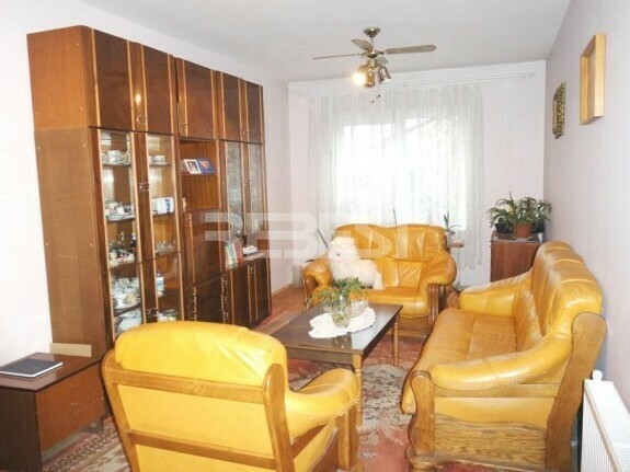 Parduodamas namas Ragainės g., Žaliūkiai, Šiaulių m., Šiaulių m. sav., 258 m2 ploto, 2 aukštai 6