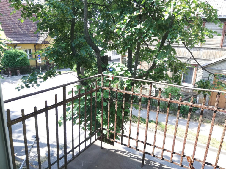 Nuomojamas butas Giedraičių g., Žaliakalnis, Kauno m., Kauno m. sav., 30.00 m² ploto 2 kambariai 4