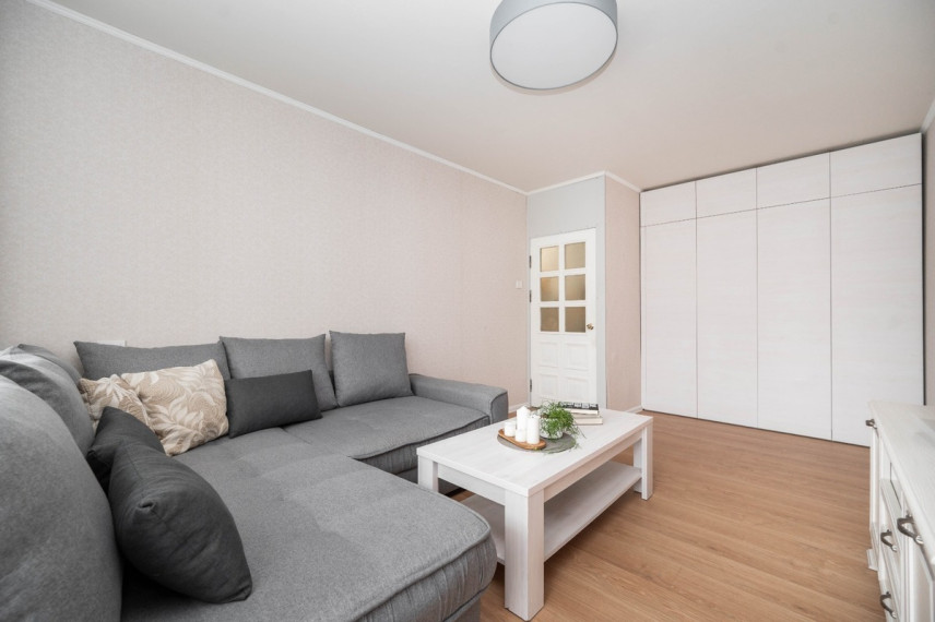 Nuomojamas butas Žirmūnų g., Žirmūnai, Vilniaus m., Vilniaus m. sav., 47.69 m2 ploto, 2 kambariai 4