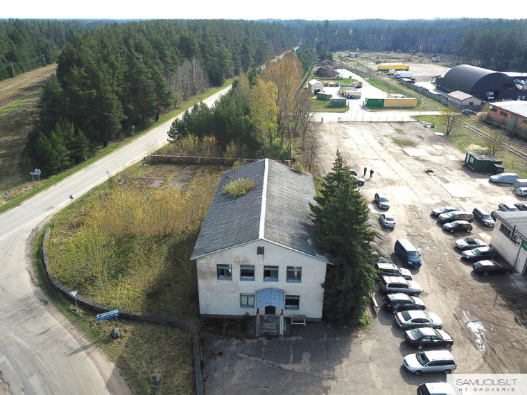 Parduodamos administracinės patalpos Geležinkelio g., Varėnos m., Varėnos r. sav., 463.5 m2 ploto 3