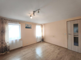 Parduodamas namas Taikos g., Pakalnių k., Utenos r. sav., 85 m² ploto 6 kambariai 7