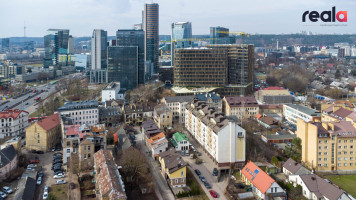 Parduodamas jaukiai ir kokybiškai įrengtas, dviejų kambarių butas Šnipiškėse 13