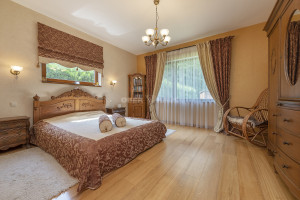 Parduodamas namas Nemenčinės pl., Antakalnis, Vilniaus m., Vilniaus m. sav., 245 m2 ploto, 2 aukštai 18