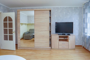 Nuomojamas butas Projektuotojų g., Kniaudiškiai, Panevėžio m., Panevėžio m. sav., 35 m2 ploto, 1 kambariai 2