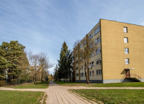 Parduodamas tvarkingas 2-jų kambarių butas Parko g. 39, Panevėžyje
