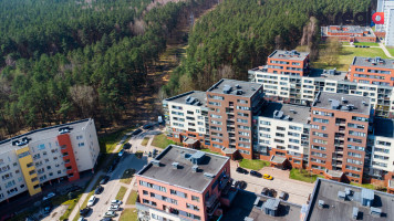 IŠNUOMOJAMAS JAUKUS IR ŠVIESUS 2 KAMBARIŲ BUTAS JONAŽOLIŲ GATVĖJE, ŠALIA BUKIŠKIŲ MIŠKO 23
