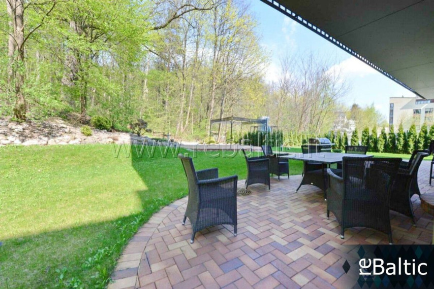 Nuomojamas butas Blindžių g., Žvėrynas, Vilniaus m., Vilniaus m. sav., 130 m2 ploto, 4 kambariai 1