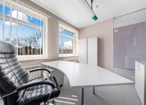 Nuomojamos administracinės, paslaugų, prekybos patalpos Fabijoniškių g., Fabijoniškės, Vilniaus m., Vilniaus m. sav., 78.93 m2 ploto