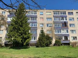 Parduodamas butas Igno Šimulionio g., Karoliniškės, Vilniaus m., Vilniaus m. sav., 46.8 m2 ploto, 2 kambariai 5