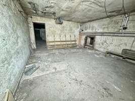 Parduodamos administracinės, gamybinės, kitos paskirties, sandėliavimo patalpos T. Masiulio g., Petrašiūnai, Kauno m., Kauno m. sav., 93.74 m2 ploto 8