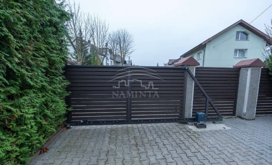 Parduodamas namas Utenos g., Klaipėdos m., Klaipėdos m. sav., 440 m2 ploto, 2 aukštai 1