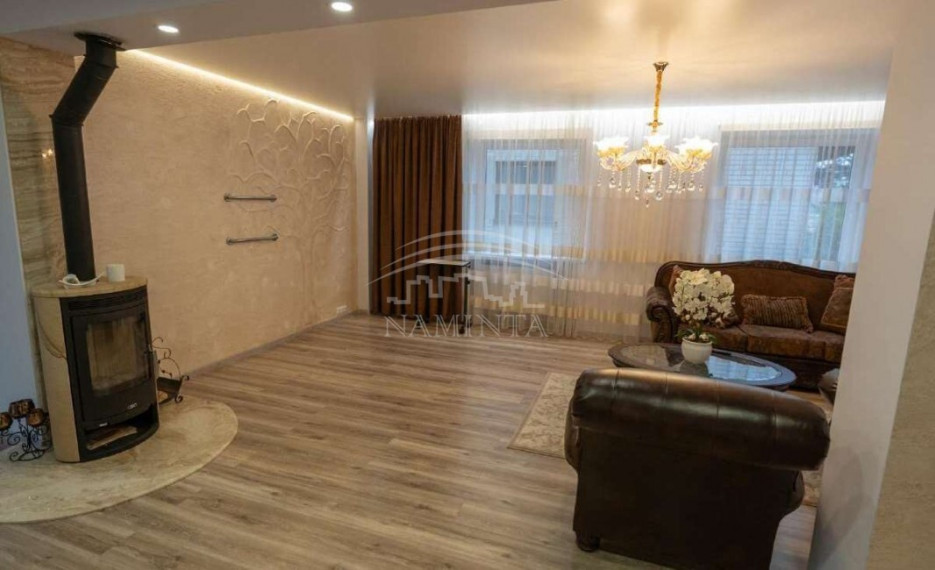 Parduodamas namas Utenos g., Klaipėdos m., Klaipėdos m. sav., 440 m2 ploto, 2 aukštai 3