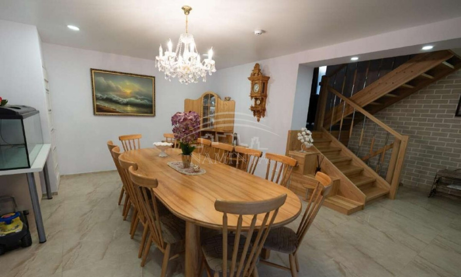 Parduodamas namas Utenos g., Klaipėdos m., Klaipėdos m. sav., 440 m2 ploto, 2 aukštai 4