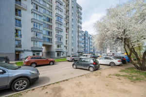 Parduodamas butas S. Žukausko g., Šiaurės miestelis, Vilniaus m., Vilniaus m. sav., 49.28 m2 ploto, 2 kambariai 25