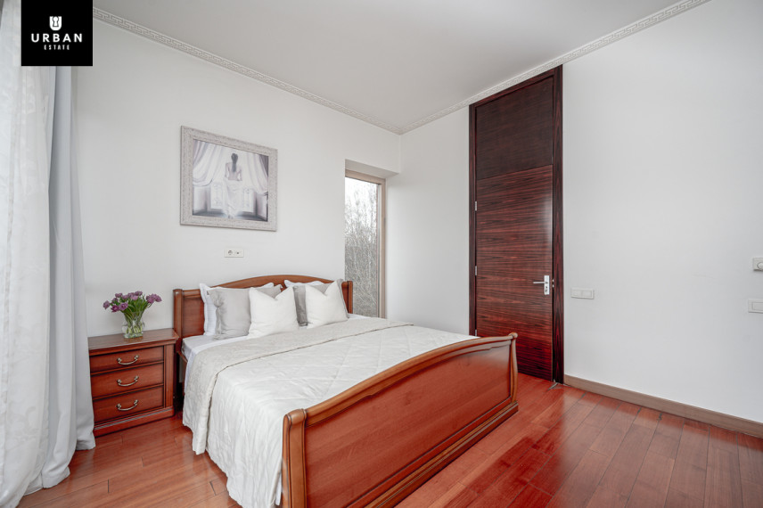 Parduodamas namas J. I. Kraševskio g., Žvėryne, Vilniuje, 267.15 kv.m ploto 10