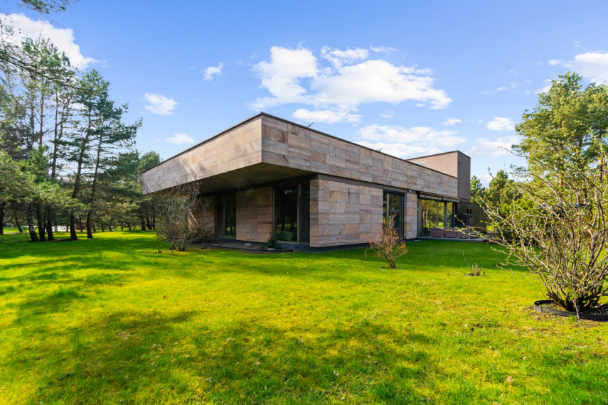 Parduodamas namas Ringelio al., Aukštkiemių k., Klaipėdos r. sav., 364.46 m2 ploto, 1 aukštai 1