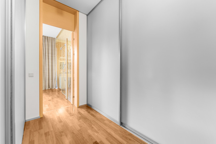 Parduodamas namas Ringelio al., Aukštkiemių k., Klaipėdos r. sav., 364.46 m2 ploto, 1 aukštai 28