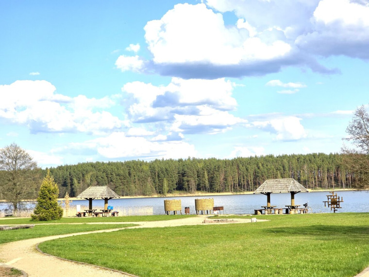 Parduodamas butas Joniškio mstl., Molėtų r. sav., 46 m2 ploto, 2 kambariai 5