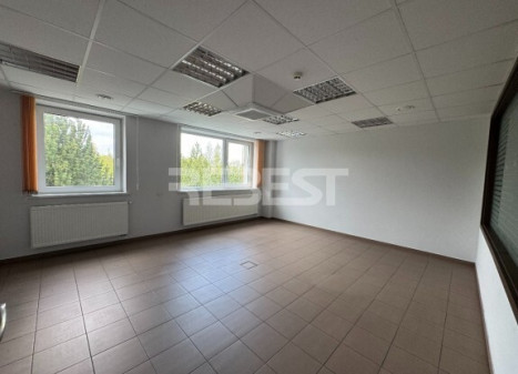 Nuomojamos administracinės patalpos Serbentų g., Pabaliai, Šiaulių m., Šiaulių m. sav., 128 m2 ploto