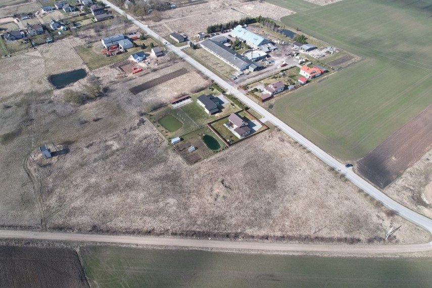 Parduodamas namų valdos paskirties sklypas Vinkšnėnų k., Šiaulių r. sav., 11.06 a ploto 4