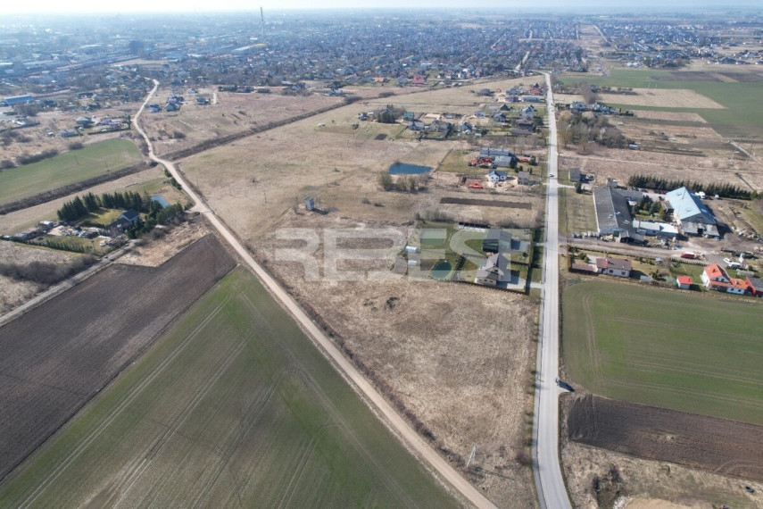 Parduodamas namų valdos paskirties sklypas Vinkšnėnų k., Šiaulių r. sav., 11.06 a ploto 5
