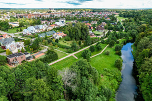 PARDUODAMAS NAMAS ŠILUTĖJE, KĘSTUČIO G. SU 7.60 ARŲ ŽEMĖS SKLYPU 22