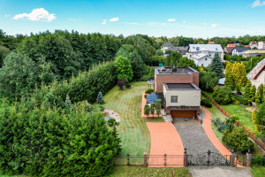 PARDUODAMAS NAMAS ŠILUTĖJE, KĘSTUČIO G. SU 7.60 ARŲ ŽEMĖS SKLYPU 25