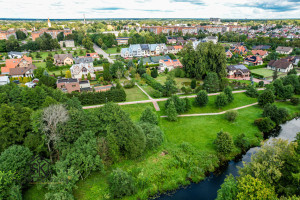 PARDUODAMAS NAMAS ŠILUTĖJE, KĘSTUČIO G. SU 7.60 ARŲ ŽEMĖS SKLYPU 33